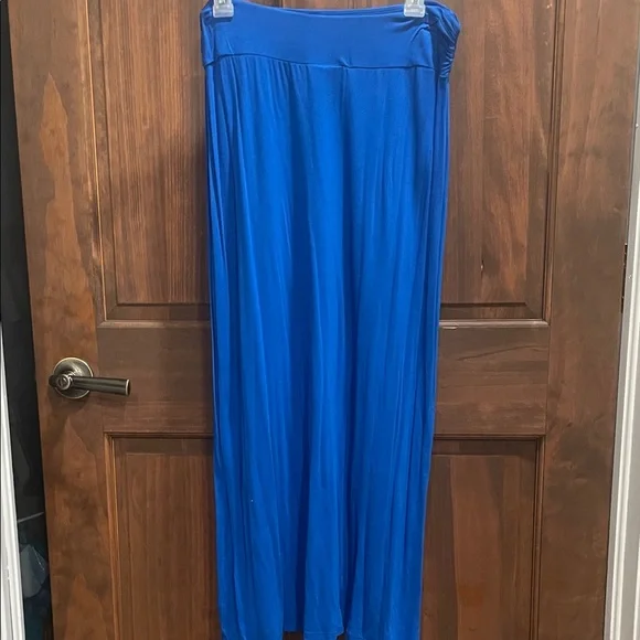Liz Claiborne Vibrant Blue Maxi Skirt - Picture 4 of 4